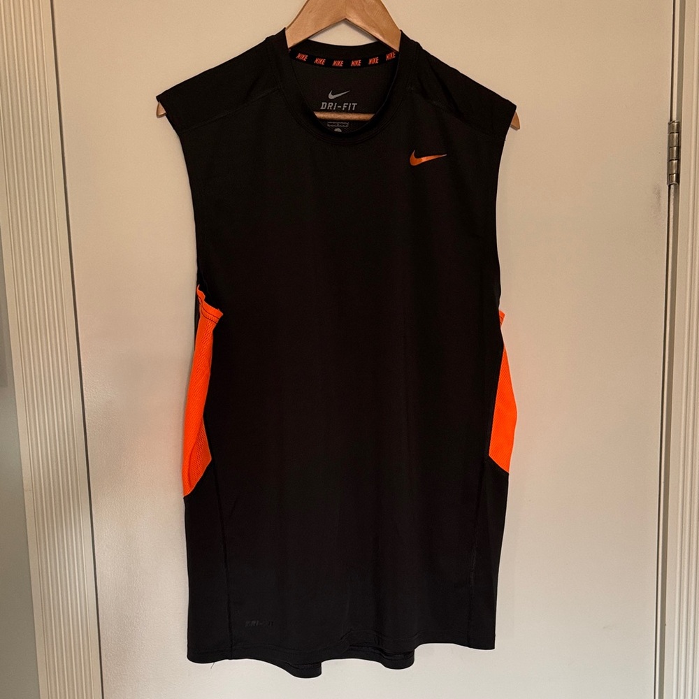 [PROMO - 3 for $30 |  4 for $40]Nike Gray Dri-FIT Athletic Top